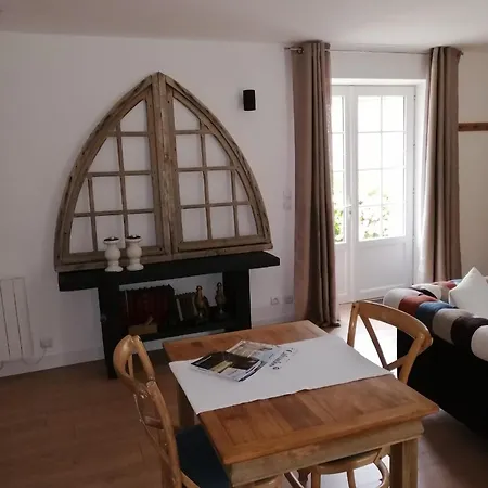Les Terrasses De L'artiste Apartment *